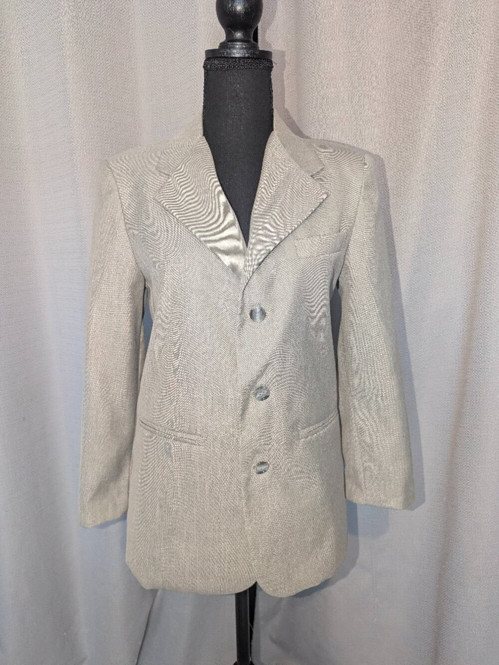 Classic Women's Gray Blazer Jacket - Timeless Tailored Style